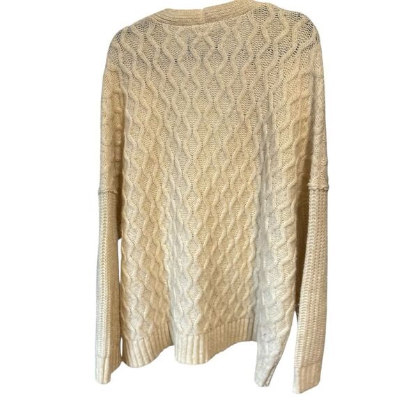 American Eagle Oversized Cable Knit Wool Blend Sweater Cream Beige Cardigan - Picture 5 of 9